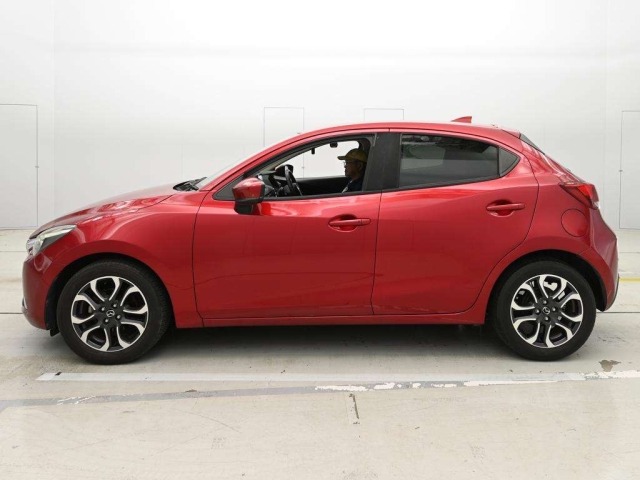 Mazda DEMIO 2018 7166058-4