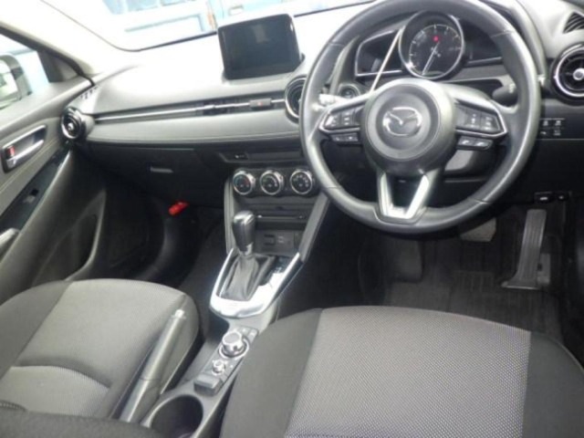 Mazda DEMIO 2018 7166070-3