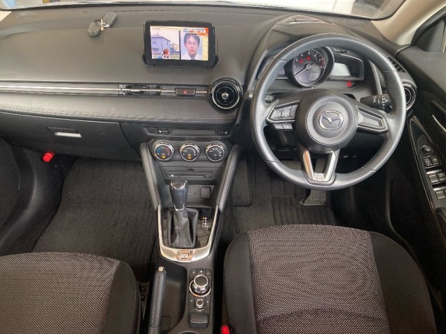 Mazda DEMIO 2017 7166082-3