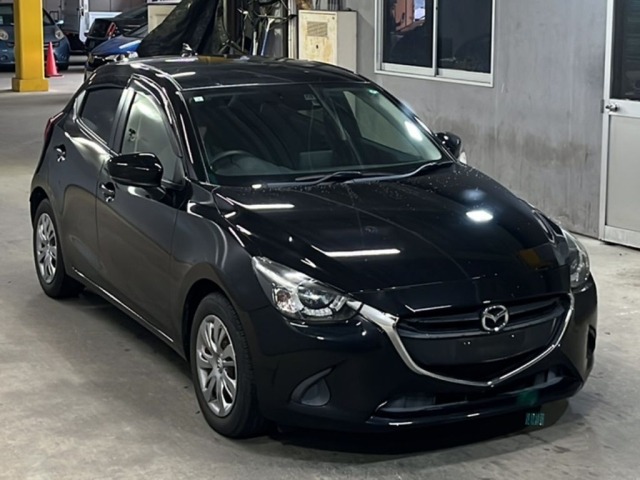 Mazda DEMIO 2017 7166089-4