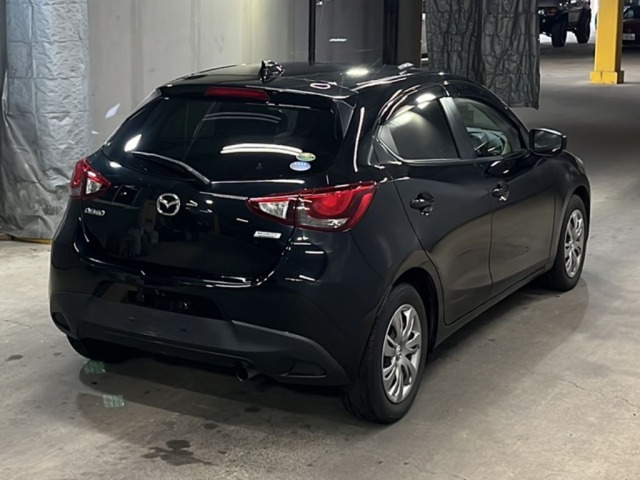 Mazda DEMIO 2017 7166089-5