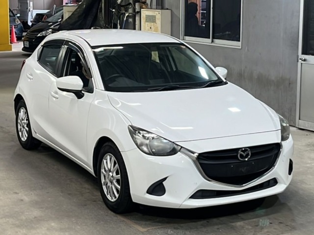 Mazda DEMIO 2017 7166090-4