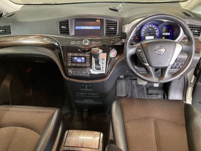 Nissan ELGRAND 2010 7167729-3