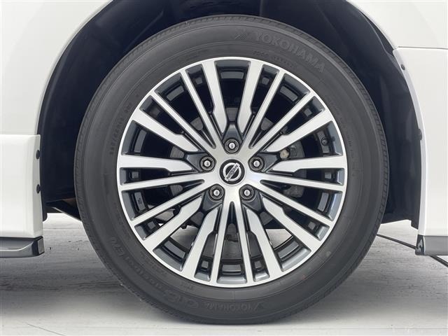 Nissan ELGRAND 2021 7168183-4