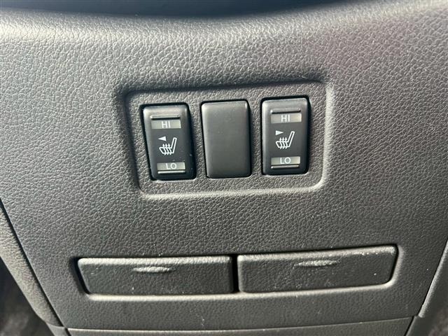 Nissan ELGRAND 2021 7168210-11