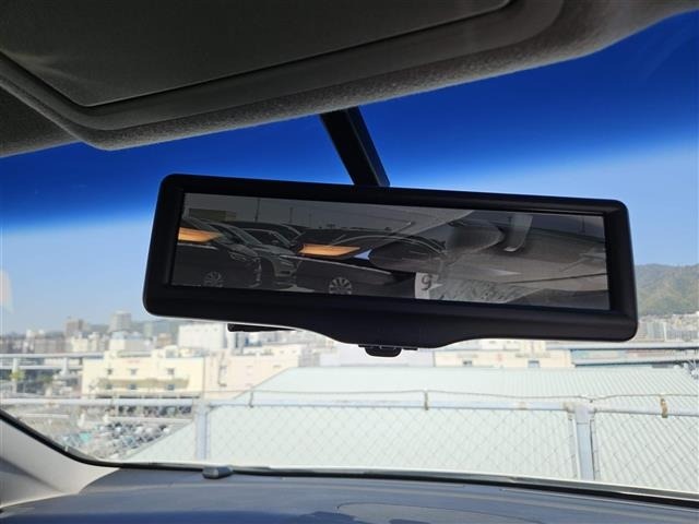 Nissan ELGRAND 2015 7168220-19