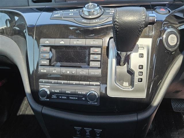 Nissan ELGRAND 2015 7168220-9