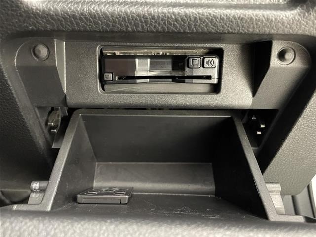 Nissan ELGRAND 2015 7168267-10