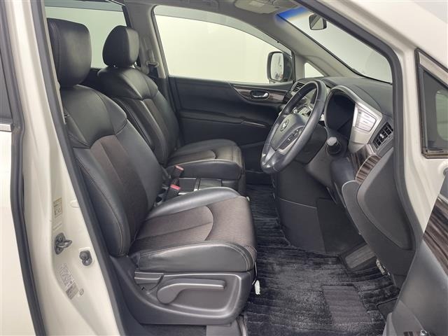 Nissan ELGRAND 2015 7168268-4