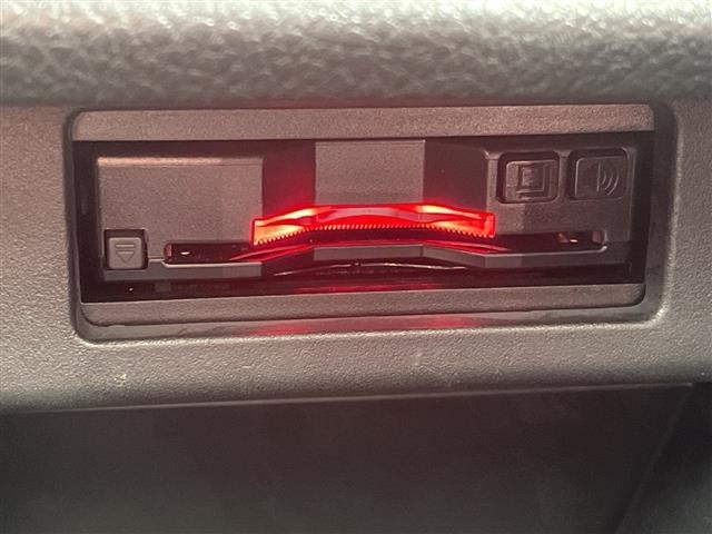 Nissan ELGRAND 2019 7168283-1