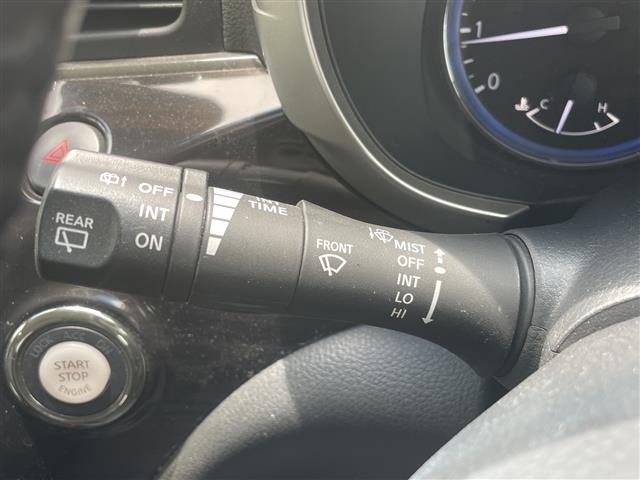 Nissan ELGRAND 2019 7168283-12