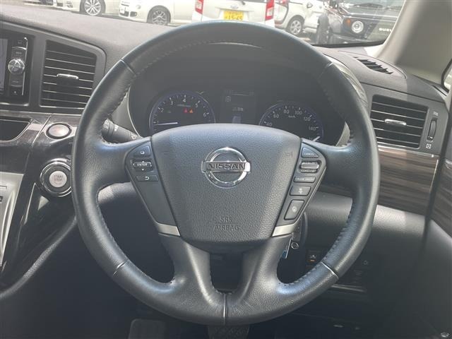 Nissan ELGRAND 2019 7168283-9