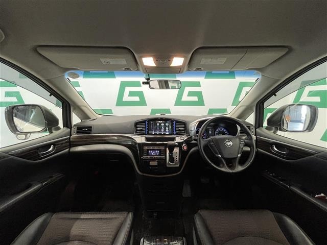 Nissan ELGRAND 2017 7168284-14