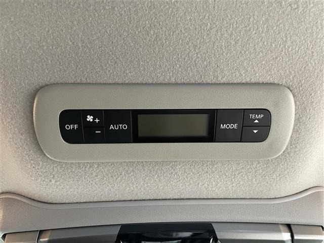 Nissan ELGRAND 2017 7168284-2