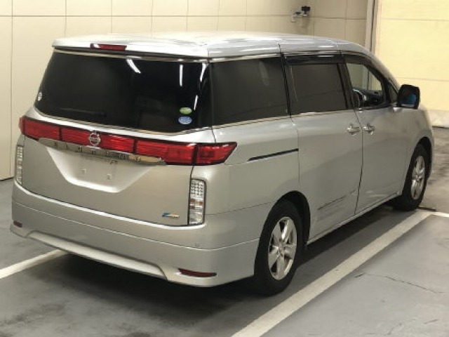 Nissan ELGRAND 2011 7168297-3