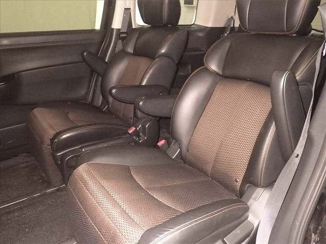Nissan ELGRAND 2013 7168300-7
