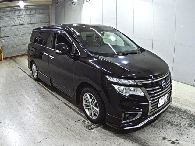 Nissan ELGRAND 2015 7168309-0