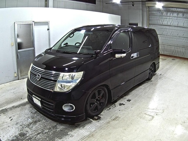 Nissan ELGRAND 2009 7168357-4