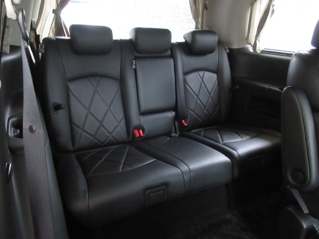Nissan ELGRAND 2015 7168361-9