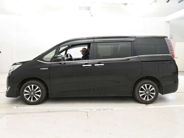 Toyota ESQUIRE 2019 7168864-4
