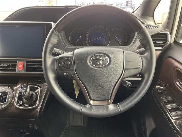 Toyota ESQUIRE 2018 7169433-6