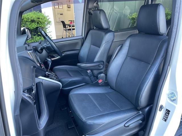Toyota ESQUIRE 2018 7169434-4
