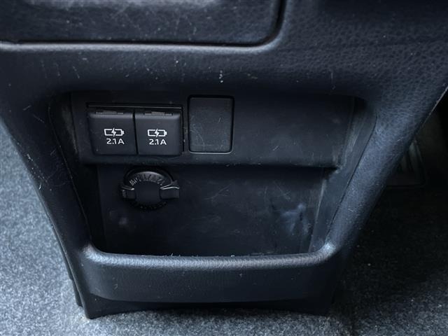 Toyota ESQUIRE 2018 7169434-7