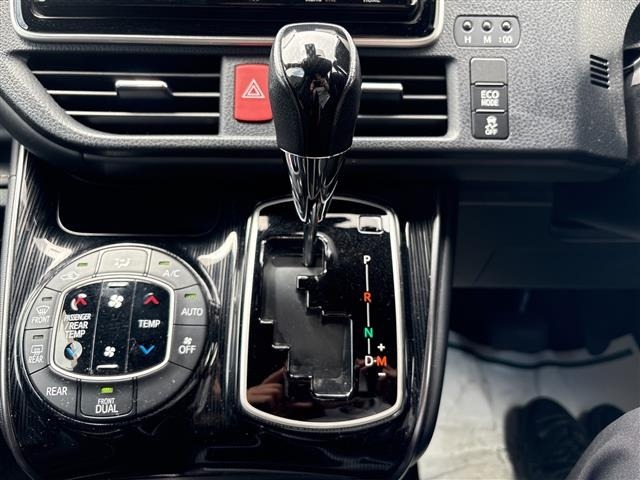 Toyota ESQUIRE 2021 7169546-8
