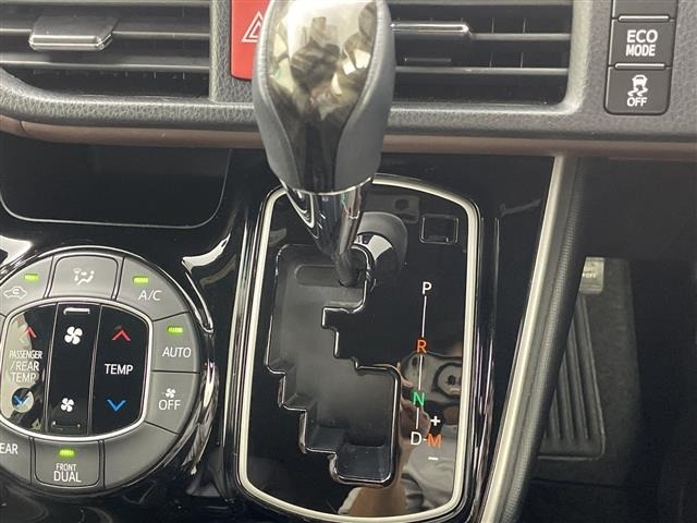 Toyota ESQUIRE 2017 7169566-22