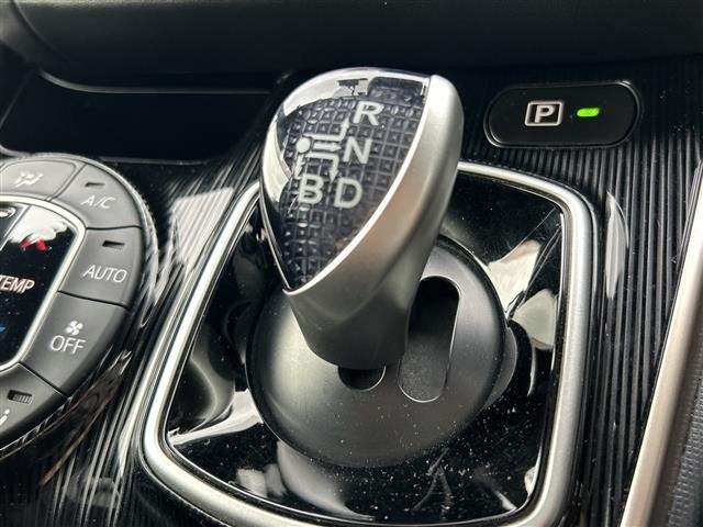 Toyota ESQUIRE 2016 7169704-19