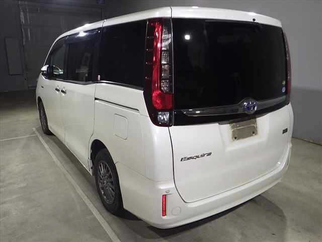Toyota ESQUIRE 2015 7169775-4