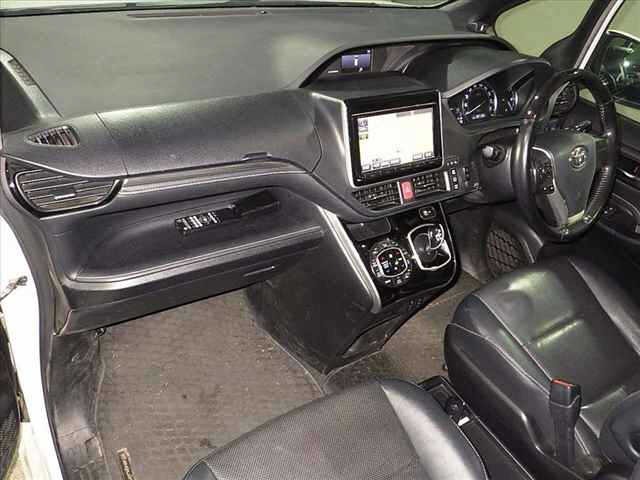 Toyota ESQUIRE 2015 7169775-5