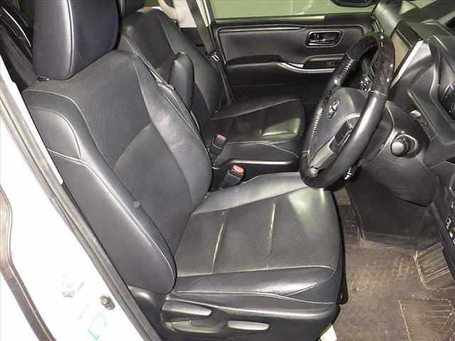 Toyota ESQUIRE 2015 7169775-9