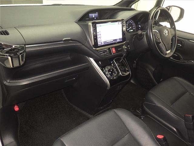 Toyota ESQUIRE 2018 7169816-4