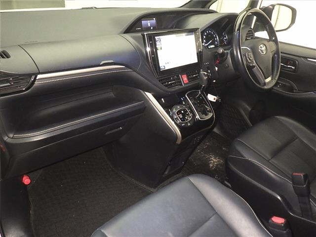Toyota ESQUIRE 2016 7169818-4