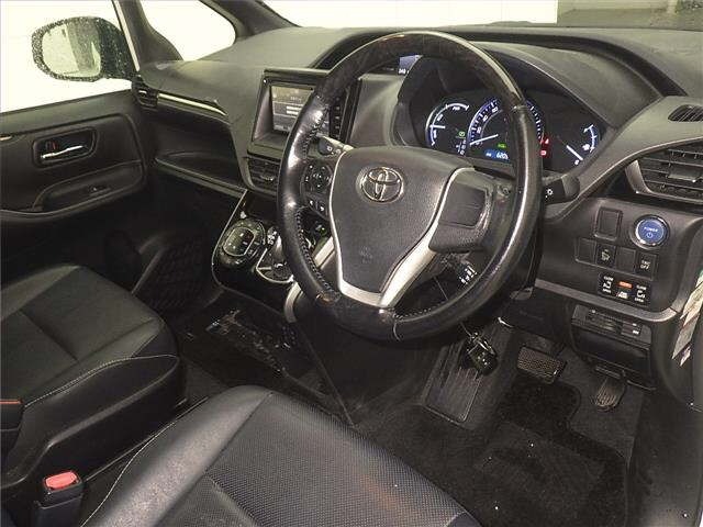 Toyota ESQUIRE 2015 7169841-3