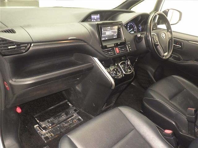 Toyota ESQUIRE 2015 7169841-4
