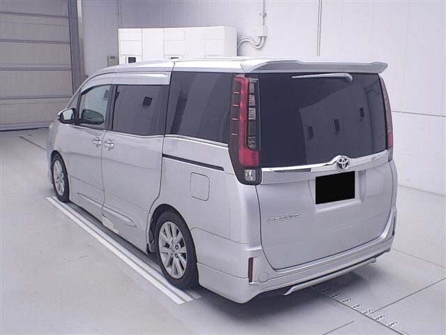 Toyota ESQUIRE 2015 7169897-1