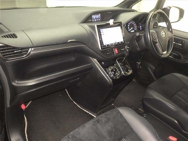Toyota ESQUIRE 2019 7169937-4