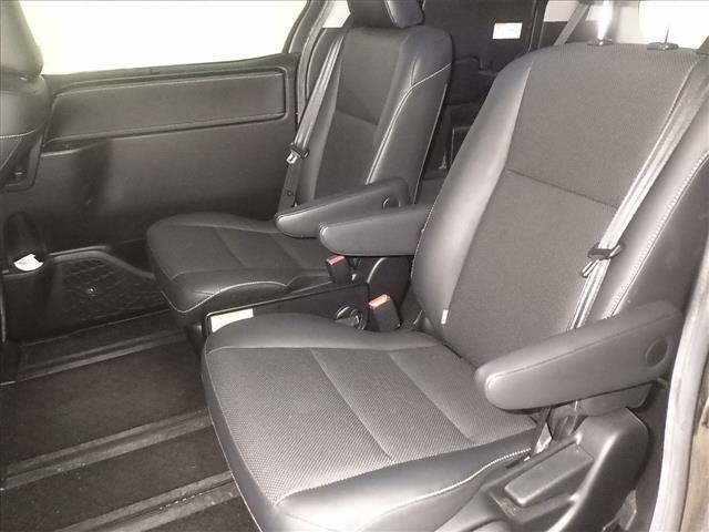 Toyota ESQUIRE 2015 7169950-7