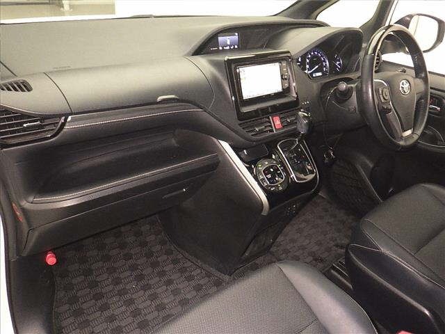 Toyota ESQUIRE 2017 7169973-4