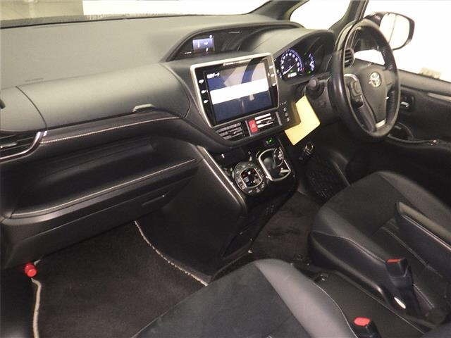 Toyota ESQUIRE 2020 7169983-4