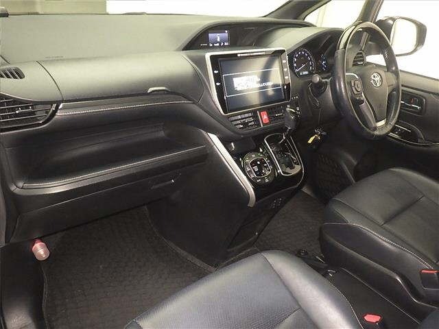 Toyota ESQUIRE 2017 7169984-4