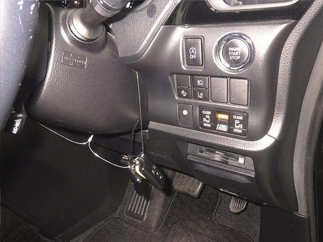 Toyota ESQUIRE 2017 7169984-9