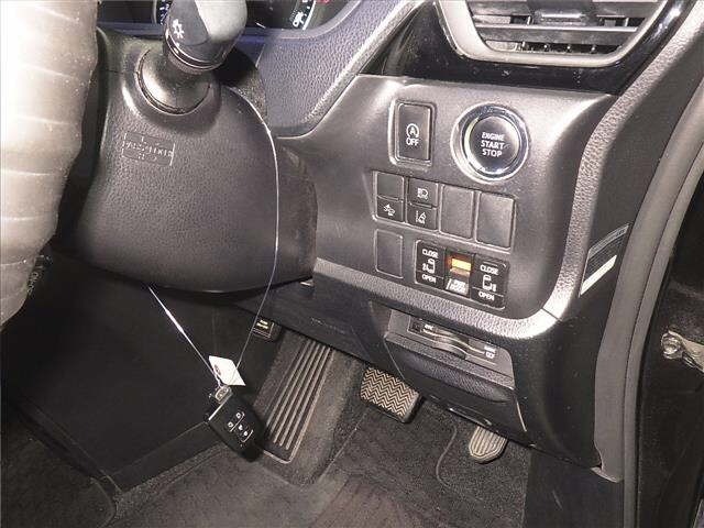 Toyota ESQUIRE 2016 7169995-9