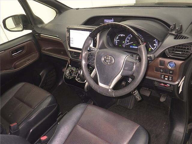 Toyota ESQUIRE 2015 7170013-3