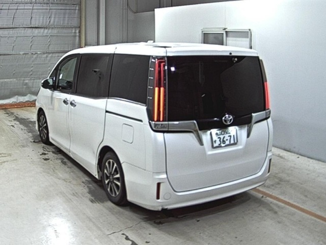 Toyota ESQUIRE 2017 7170051-1