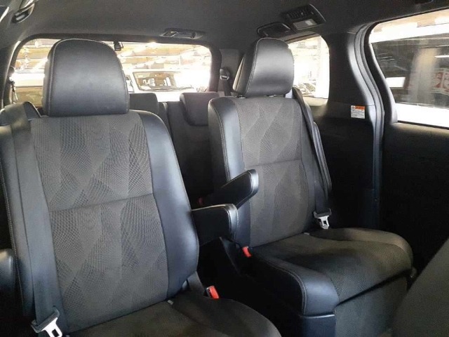 Toyota ESTIMA 2017 7172109-11