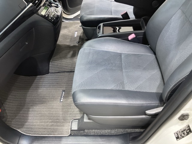 Toyota ESTIMA 2014 7172176-9