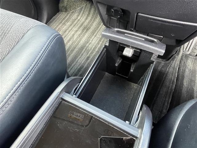 Toyota ESTIMA 2014 7172415-23